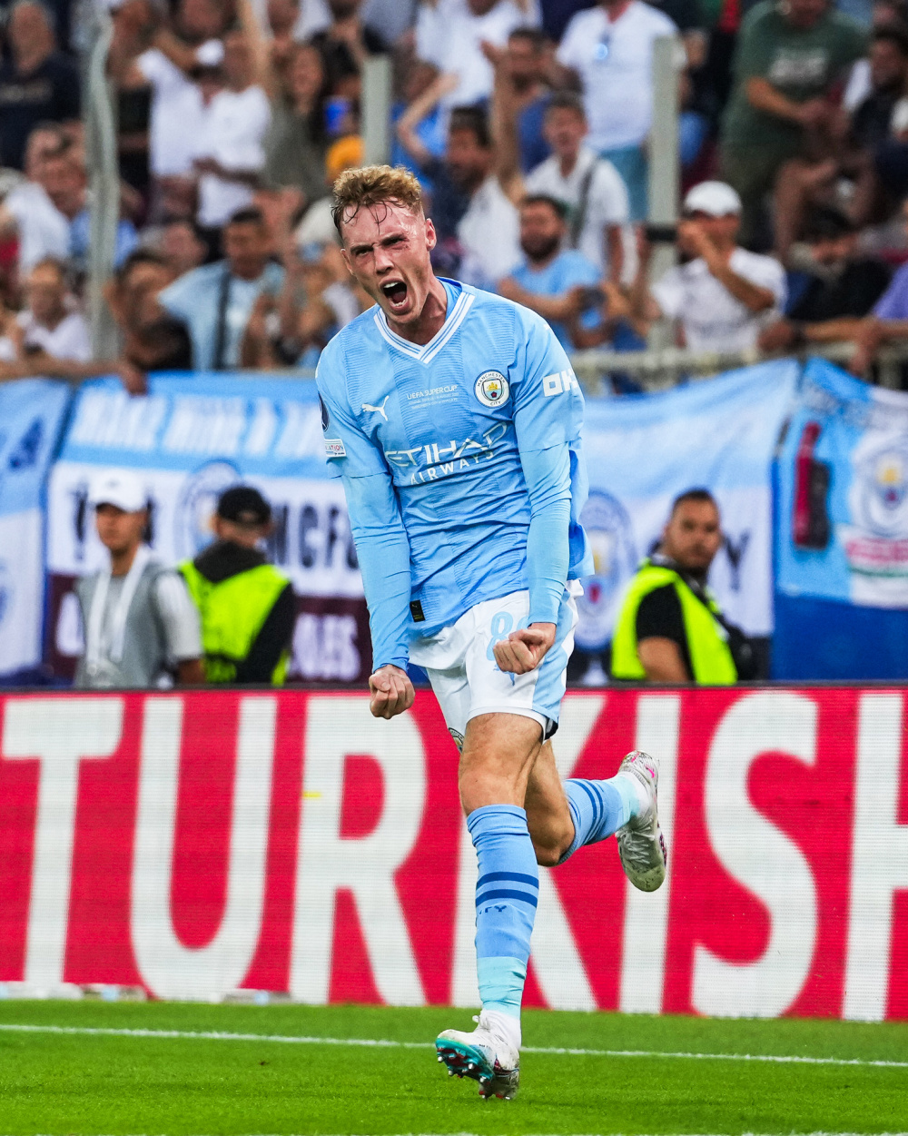 爱游戏下载- 转折点尼斯临场应变曼城状态回暖备战欧超杯，国际比赛日上海申花备战荷甲看傻球迷